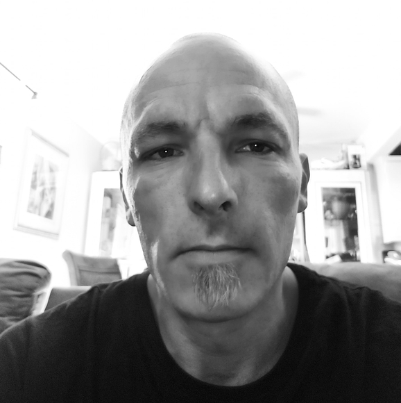 Meet your Posher, Scottè - Picture 1 of 1